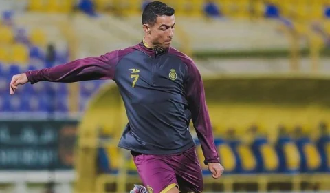 Cristiano Ronaldo pode ser deportado da Arábia Saudita após ‘gesto’ em campo