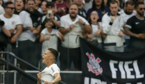 Libertadores: Corinthians e Argentinos Juniors duelam nesta quarta-feira, 19