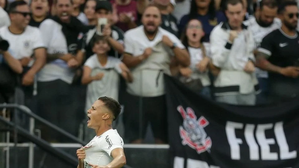 Libertadores: Corinthians e Argentinos Juniors duelam nesta quarta-feira, 19