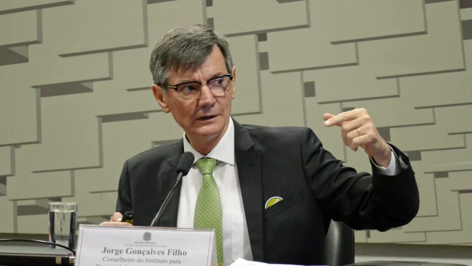 Varejo vai apresentar propostas após isenção de US$ 50 para importados