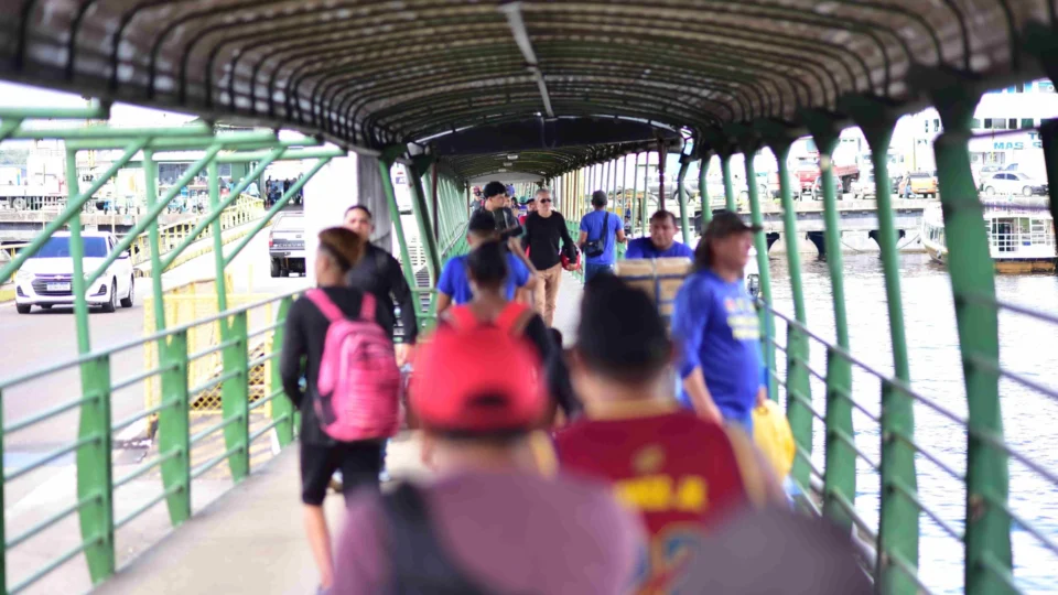 Mais de 24 mil pessoas devem deixar Manaus no feriado de Tiradentes, diz Arsepam