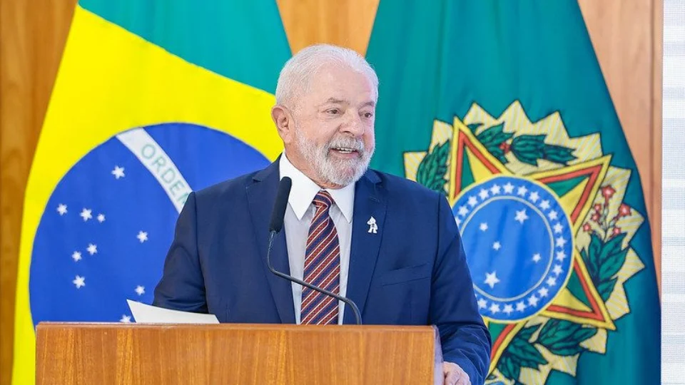 Lula institui Conselho da Federação com representantes de todo país