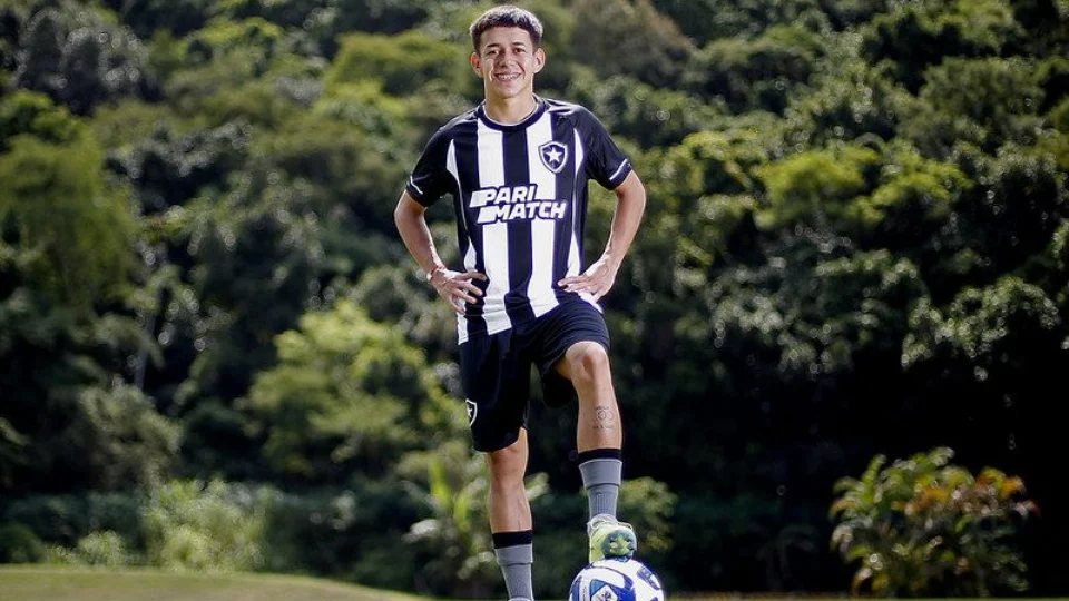 Botafogo anuncia Matías Segovia como o mais novo contratado