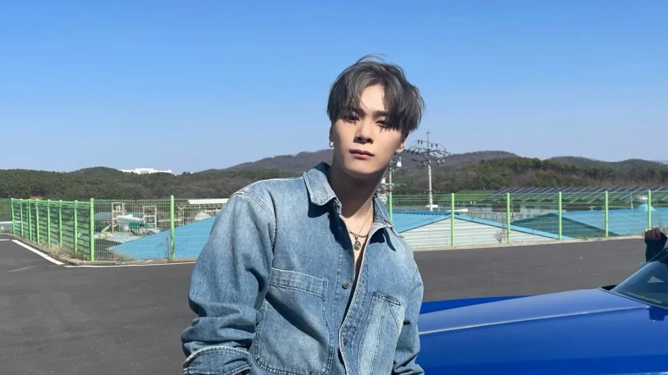 Moonbin, membro da dupla ‘Moonbin & Sanha’, morre aos 25 anos em Seul