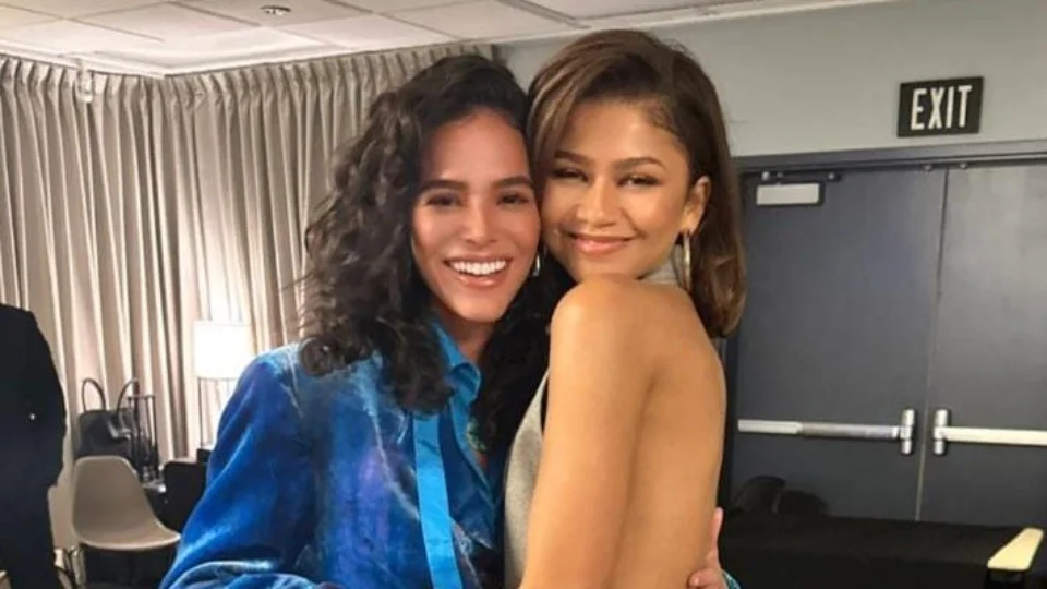 Bruna Marquezine encontra Zendaya em Las Vegas: ‘a melhor parte’