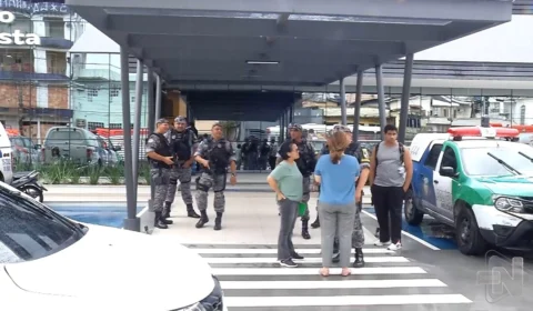 VÍDEO: aluno de 12 anos fere colega dentro de escola na Zona Sul de Manaus