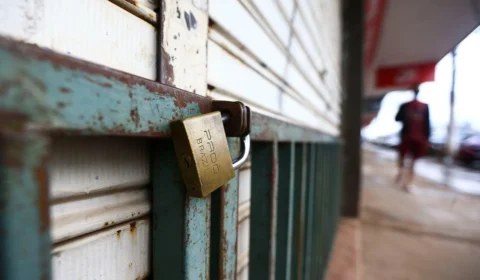 Em 2022, mais de 1,6 milhão de empresas encerraram atividades