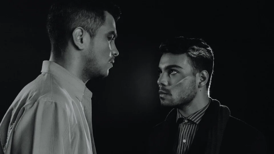 Baseado no romance de Milton Hatoum, peça ‘Dois Irmãos’ estreia em Manaus