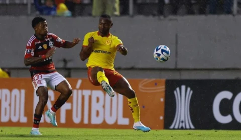 Flamengo perde de virada para o Aucas, por 2 a 1, na estreia da Libertadores