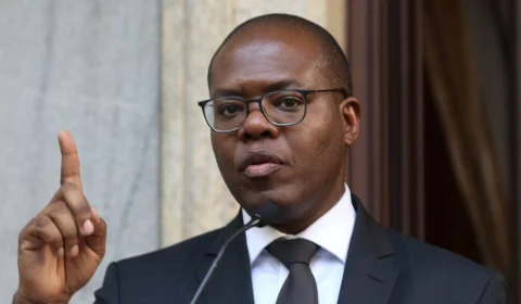 Silvio Almeida nega acusações de assédio sexual: ‘muito triste viver isso’