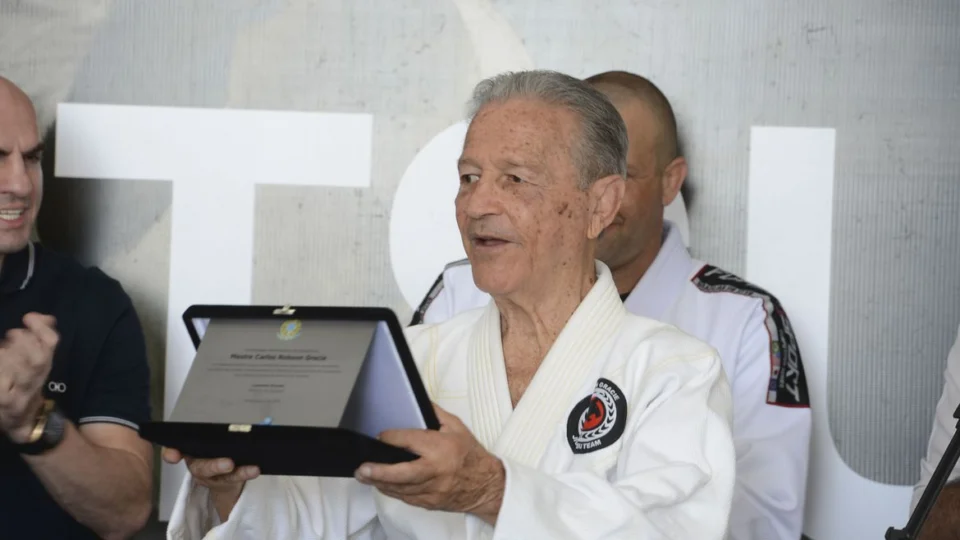 Morre aos 88 anos, Robson Gracie, referência do jiu-jitsu brasileiro