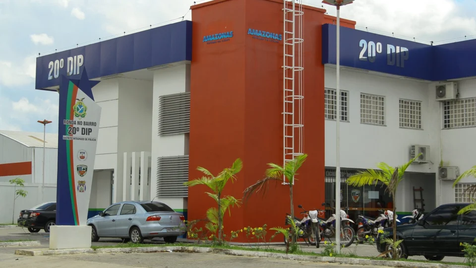 Mulher que mandou executar marido para ficar com amante é presa em Manaus