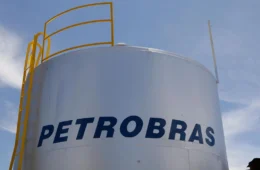 Compra de diesel russo pelo Brasil vai de US$ 18 milhões para US$ 1,5 bi