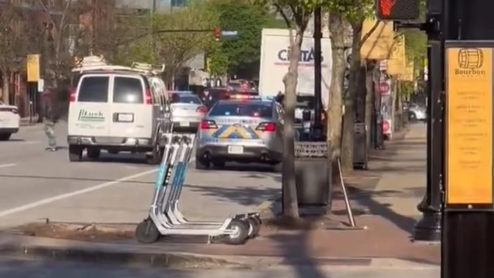 Homem invade banco, abre fogo e mata 4 pessoas nos Estados Unidos