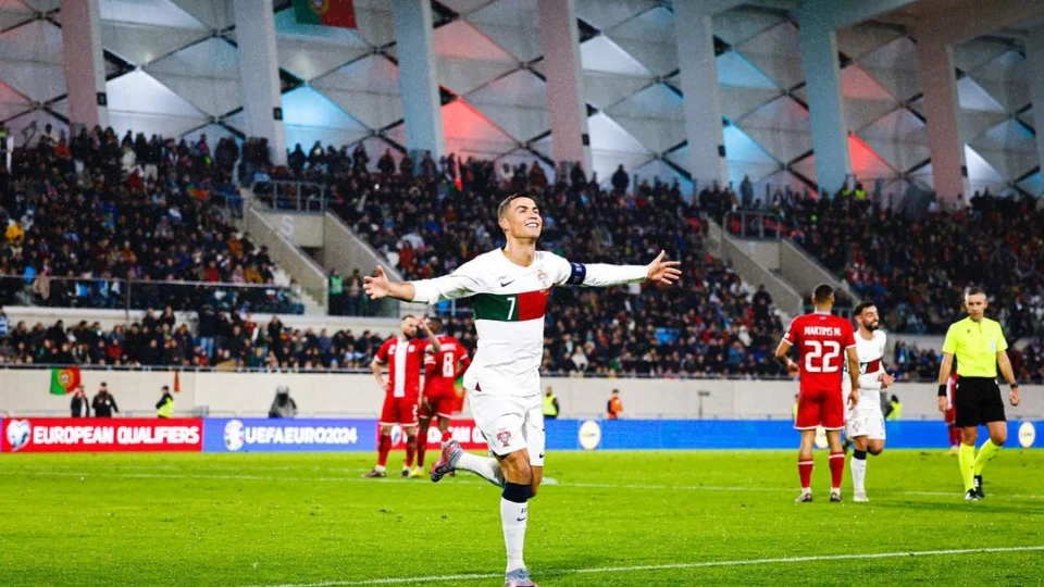 Forbes: Cristiano Ronaldo é o atleta mais bem pago do mundo: veja ranking