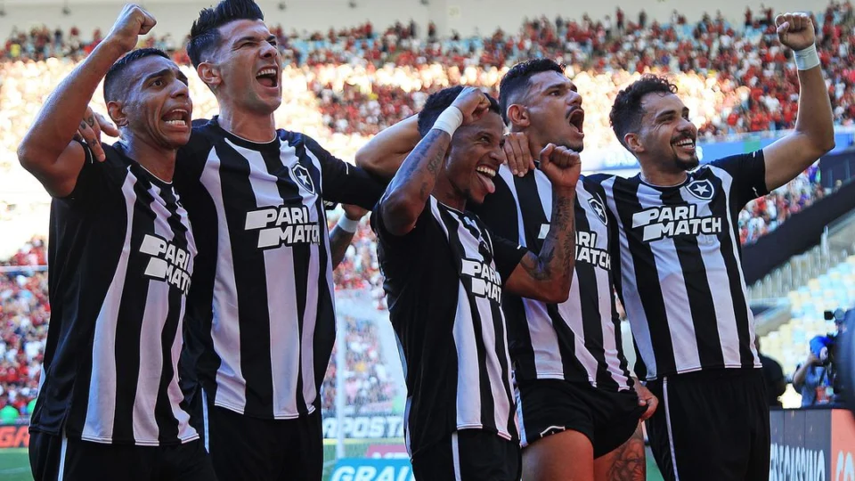 Botafogo x LDU: confira escalações e horário do jogo nesta quinta, 4