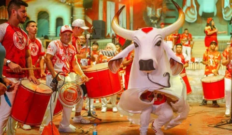 Confira qual famoso estará na Alvorada do Garantido, em Parintins