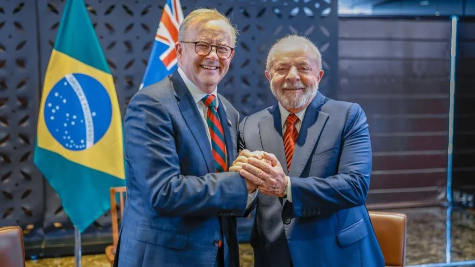 Em Hiroshima, Lula se reúne com primeiro-ministro australiano