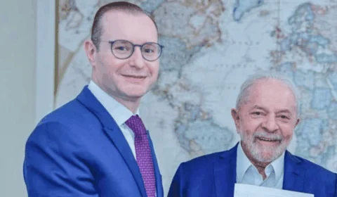 Zanin tem nome publicado no diário oficial como ministro do STF