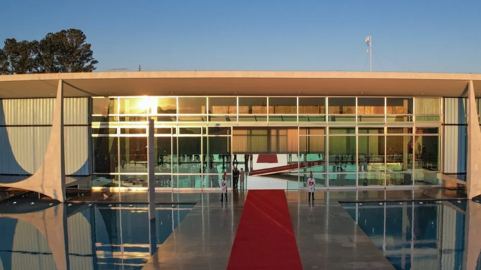 Lula se reúne com presidentes sul-americanos em Brasília