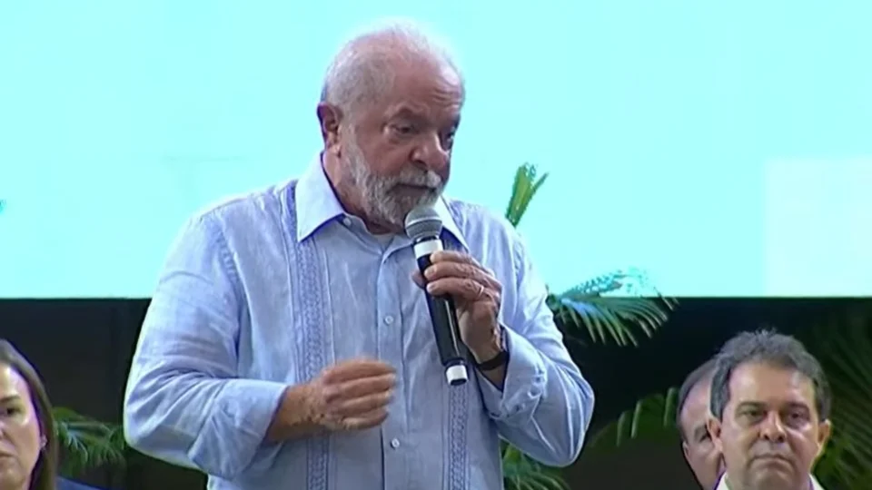 Lula lança Programa Escolas em Tempo Integral no Ceará