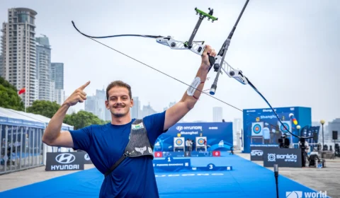 Brasileiro Marcus D’Almeida conquista etapa da Copa do Mundo de tiro com arco