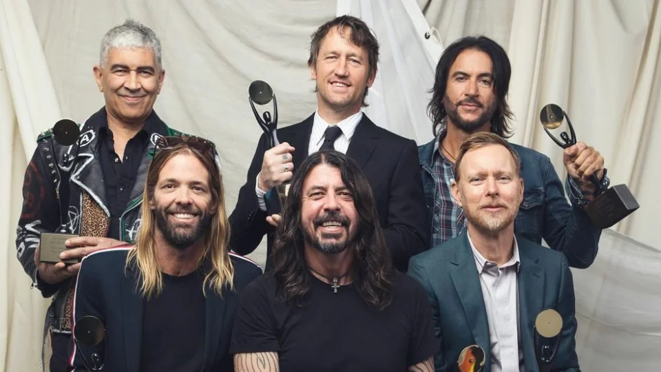 Banda de rock Foo Fighters anuncia show no Brasil; saiba valor dos ingressos
