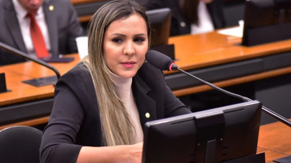 Tarifa de energia em cidades com usina hidrelétrica será discutida em Brasília