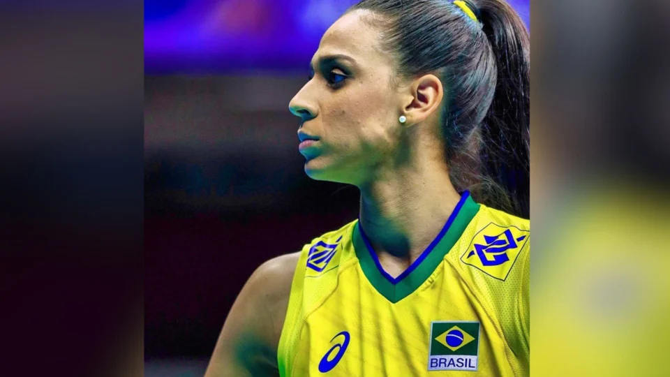 Ana Paula Borgo, jogadora da seleção brasileira de vôlei, morre aos 29 anos
