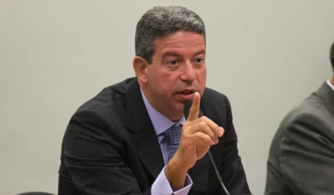 Se texto do arcabouço for ‘frouxo’, partidos deixam de votar, diz Arthur Lira