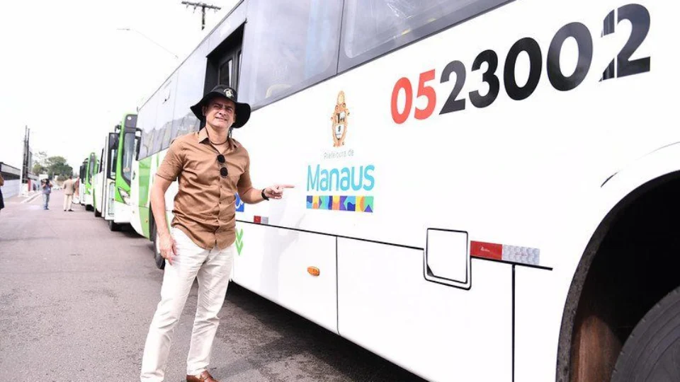 Passagem de ônibus aumenta para R$ 4,50 a partir de domingo (21), em Manaus
