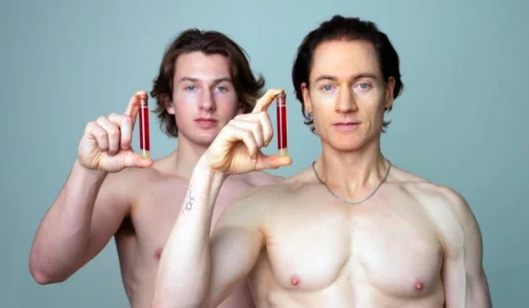 Bilionário de 45 anos gasta R$ 10 milhões para ‘voltar aos 18’; veja rotina