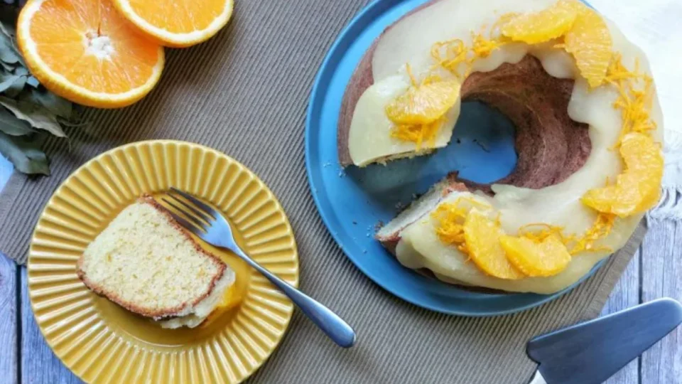 Receita Fácil – Bolo de laranja com cobertura durinha: opção pronta em 50 min