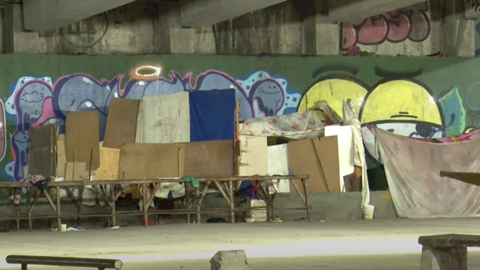 Cracolândia: acampamentos com usuários de drogas crescem em Manaus; veja