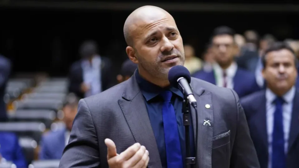 Daniel Silveira: STF conclui julgamento e derruba perdão concedido por Bolsonaro