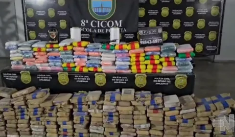VÍDEO: denúncia resulta na apreensão de 271 tabletes de drogas em Manaus