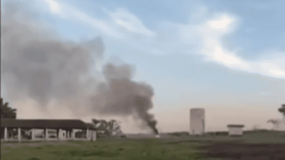 Helicóptero que ia para Agrishow cai e deixa dois mortos em São Paulo