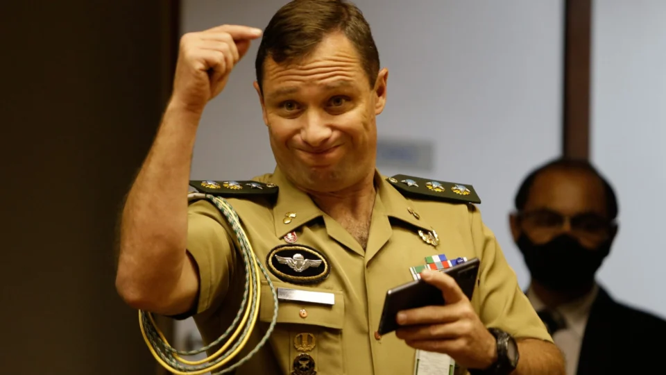 Mauro Cid depõe à PF sobre o caso das joias sauditas nesta segunda, 22