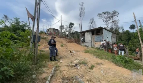 VÍDEO: mulher é encontrada morta com sinais de estrangulamento em Manaus
