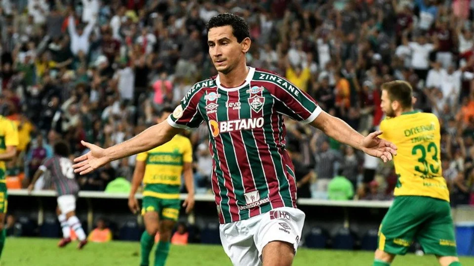 Brasileirão: Fluminense vence o Cuiabá por 2 a 0 e encosta nos líderes