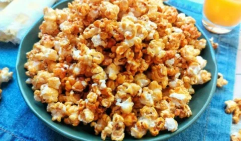 Receita Fácil – Pipoca doce supercrocante: opção prática pronta em 15 minutos