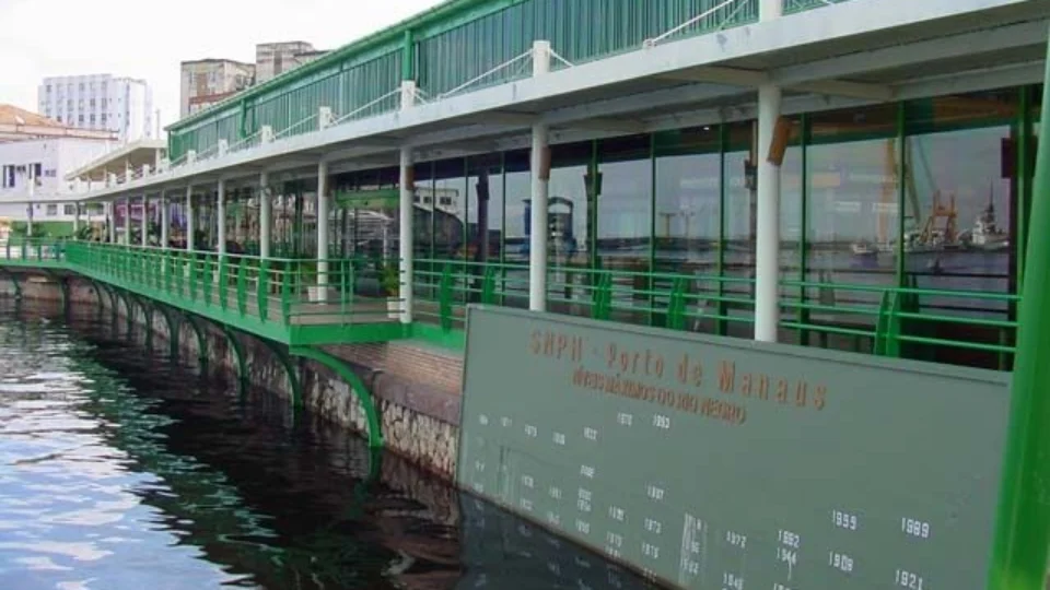 Rio Negro atinge cota de 28,12 metros nesta quarta (31) em Manaus