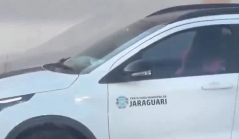 Vídeo: primo de Luan Santana é flagrado em momento íntimo em carro público