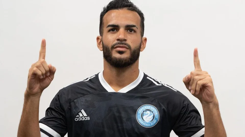 Jogador brasileiro morre dentro de casa ao ser atingido por carro nos EUA