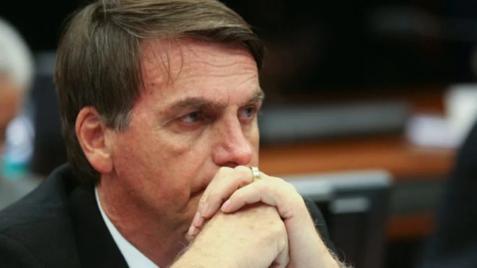 Bolsonaro presta depoimento à PF sobre trama golpista nesta quarta (12)