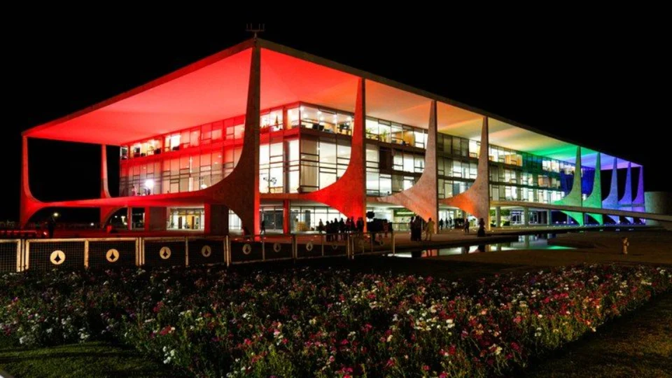 Governo anuncia pacto pela proteção de direitos das pessoas LGBTQIA+