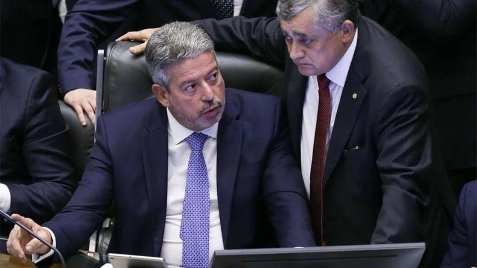 Negociações: divergências entre ministros e líder atrapalha articulações