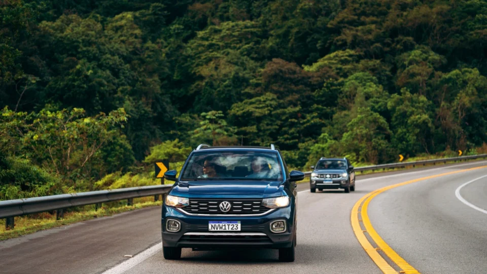 Montadoras de carros apostam em descontos de até R$19 mil no Brasil; confira