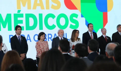 Programa Mais Médicos, do Ministério da Saúde, libera 10 mil novas vagas