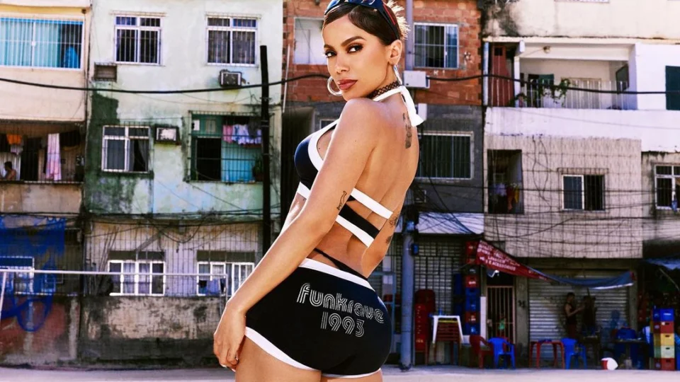 Com ‘Funk Rave’, Anitta quebra próprio recorde no Spotify
